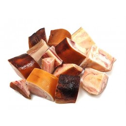 Cow leg cutted cleaned burned 10 x 1 kg -NL Cow leg cutted cleaned burned 10 x 1 kg -NL